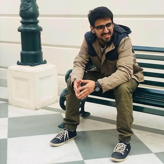 Ashit Malik, Founder · Sales and Strategy at Socioshoot